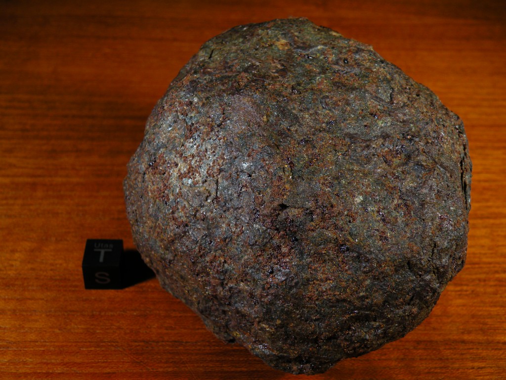 Bondoc Mesosiderite B4 Meteorite Gallery