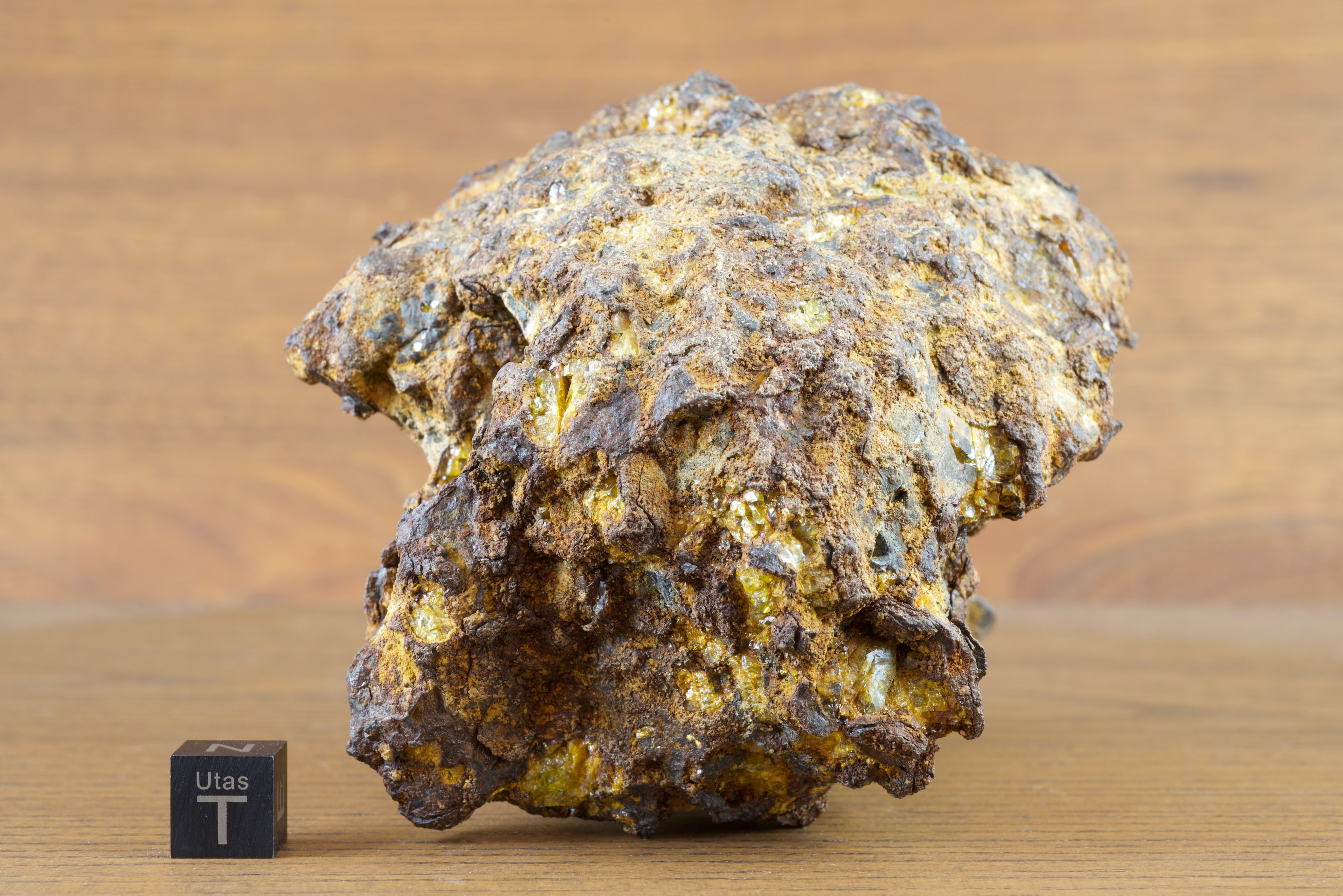 Meteorite rock rust фото 101